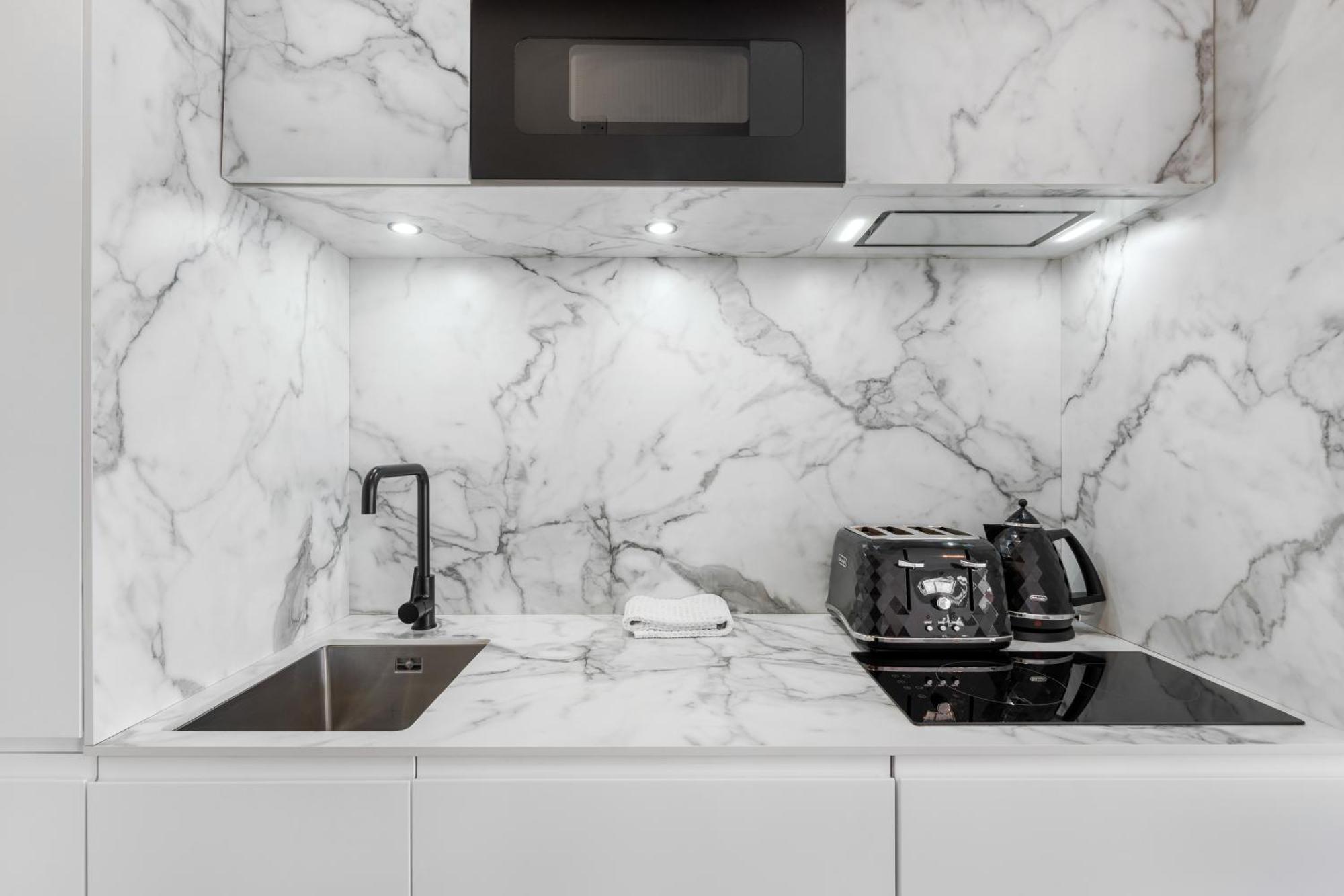 Brick Lane Base Apartment