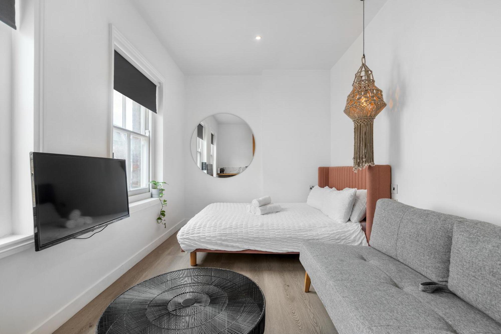 Apartment Brick Lane Base London